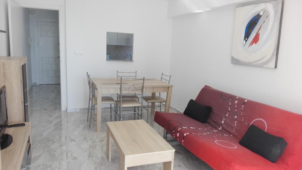 Apartamentos Los Caballos Benidorm Eksteriør bilde