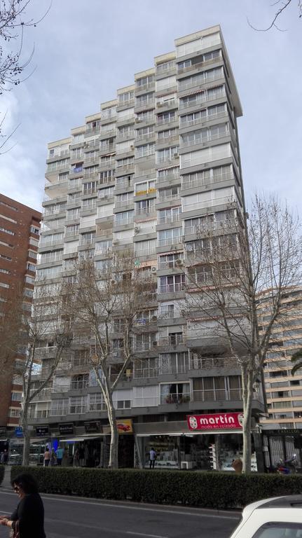 Apartamentos Los Caballos Benidorm Eksteriør bilde